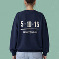Dos d'un chandail crewneck bleu marine avec le message 5-10-15 on sait c'etait ou, boutique Sans Filtre