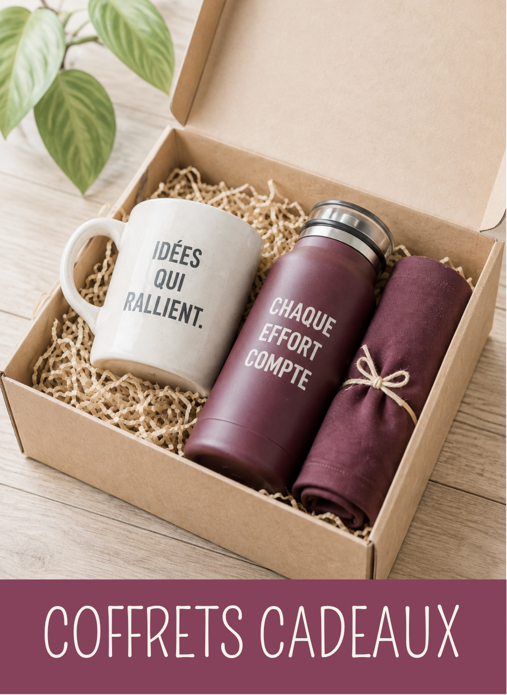 Coffret cadeau pour équipe comprenant une tasse, une bouteille isotherme et un chandail bourgogne.