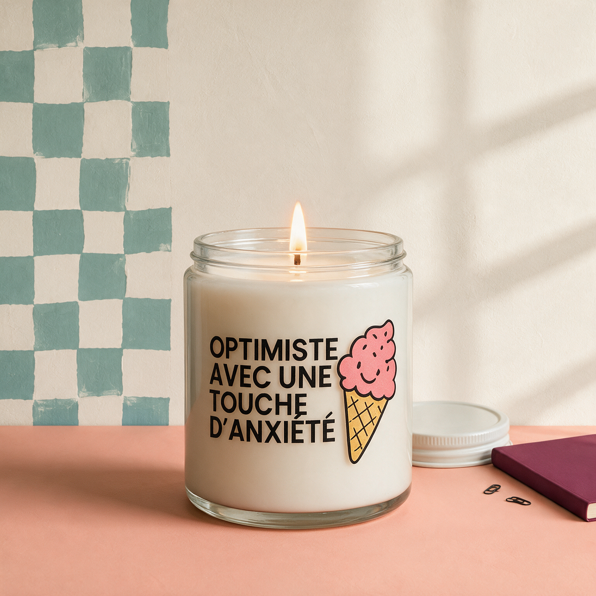 Chandelle « Optimiste avec une touche d’anxiété »