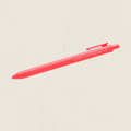 Stylo rouge corail avec le message Chaos Coordinator, boutique Sans Filtre