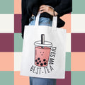 Sac fourre-tout ecru avec illustration de bubble tea et le message Tu es ma best-tea, boutique Sans Filtre