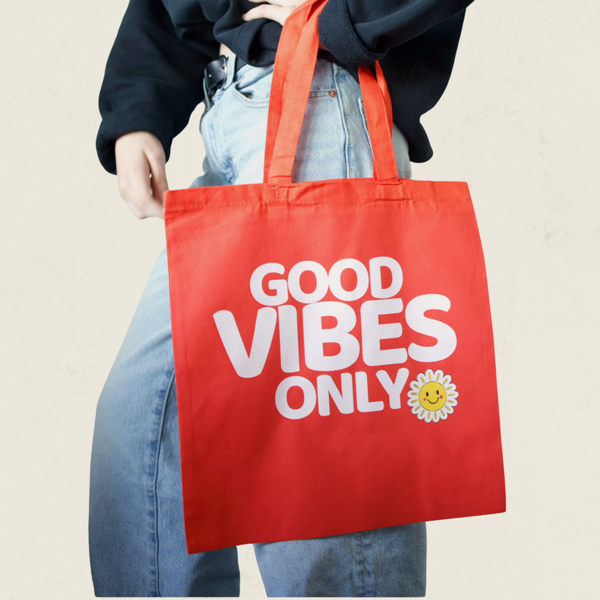 Sac fourre-tout rouge Good Vibes Only avec marguerite souriante, boutique Sans Filtre
